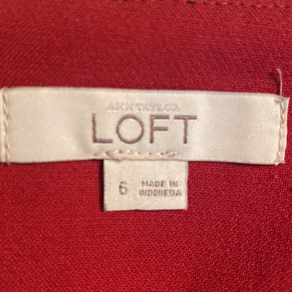 Ann Taylor Loft Red Skirt Size 6 - Picture 4 of 7